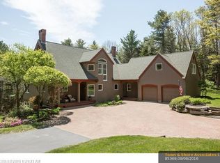 16 Woods Knoll Dr, Cape Elizabeth, ME 04107