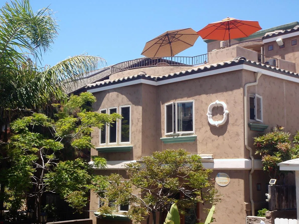 2 bed, 2.5 bath, 1540 sqft, $6,000 — Photo 2