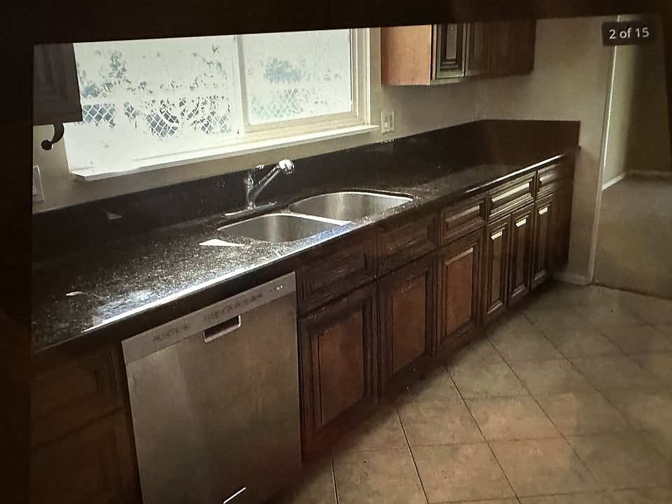 1st image of 27945 Alvarez Dr