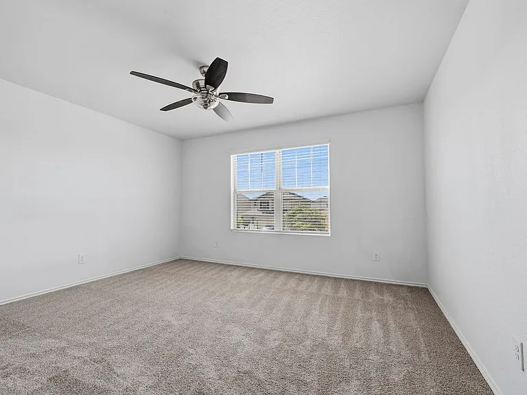 333 La Dera Dr — Photo 16