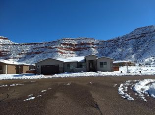 529 E Deadwood Dr, Kanab, UT 84741