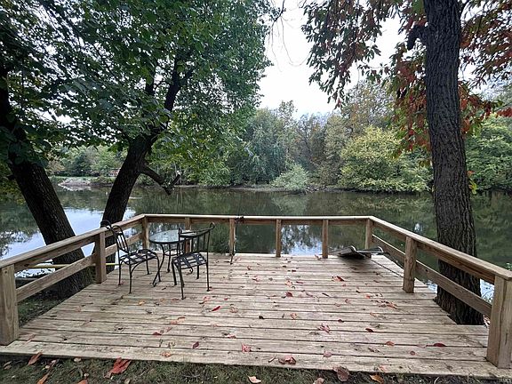 4th image of 2961 N Tanner Rd #1