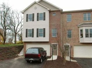2110 McGinley Pl, Monroeville, PA 15146