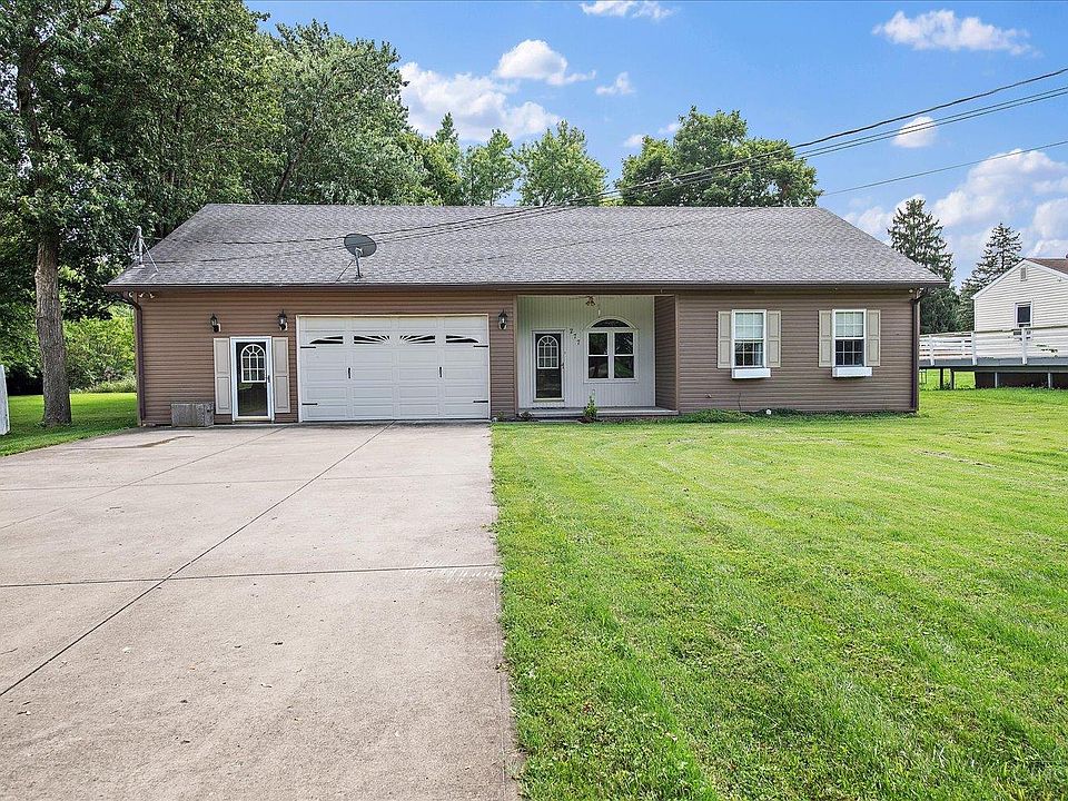 1st image of 277 Symmes Rd