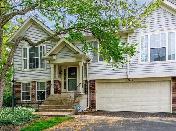 1117 Stillwater Rd, Elgin, IL 60120