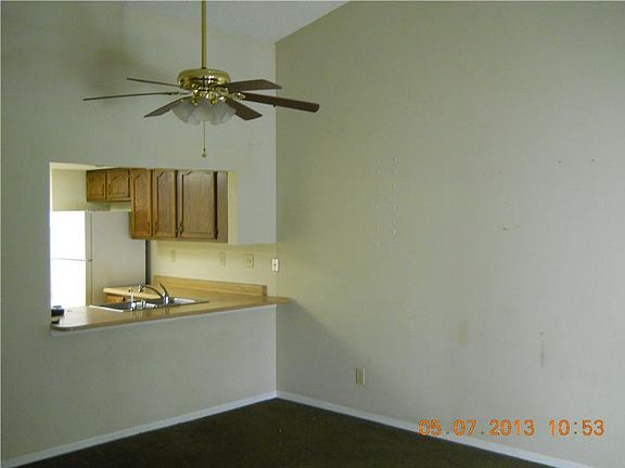 4th image of 5439 Carlton Ct
