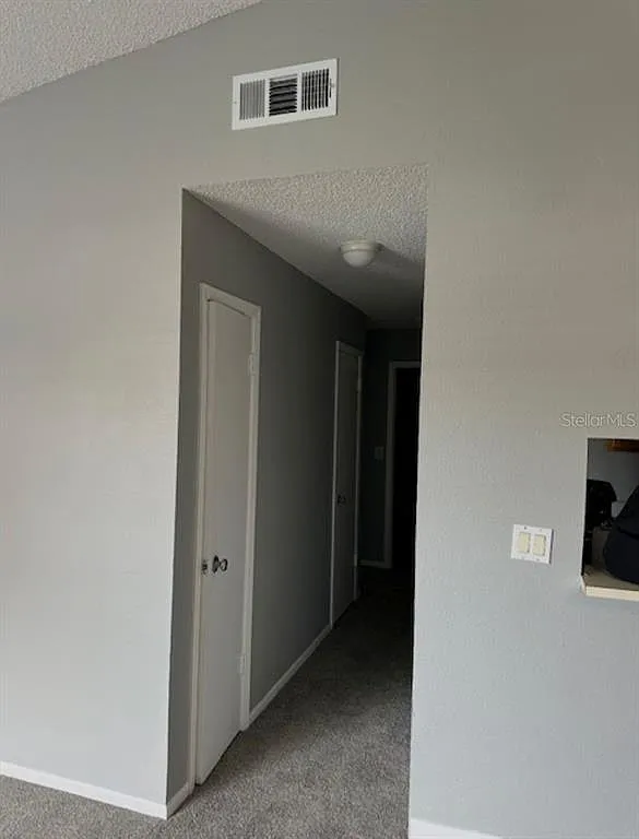 2 bed, 2.0 bath, 912 sqft, $1,550 — Photo 4