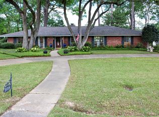 3918 Rhymes Pl, Jackson, MS 39211
