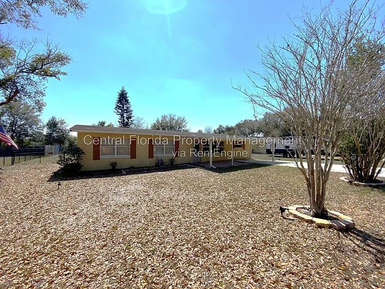 2615 Grove Ave — Photo 2
