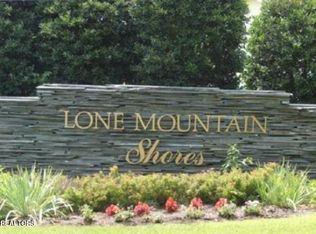 Clearwater Rd, New Tazewell, TN 37825