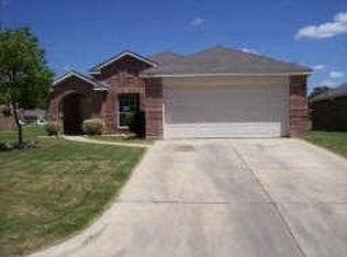 4505 Marshall St, Forest Hill, TX 76119