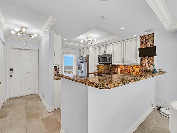 5th image of 750 N Ocean Boulevard #1101