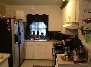 909 Charles Ct, Birmingham, AL 35215