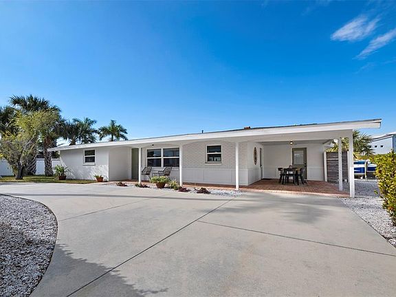 4th image of 691 TARAWITT DRIVE