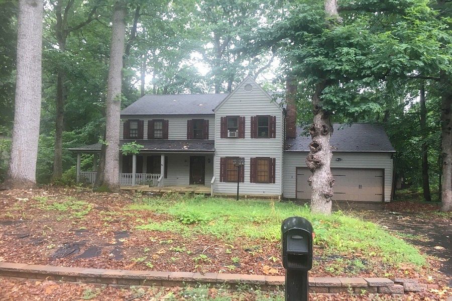 1st image of 1230 Washington Dr
