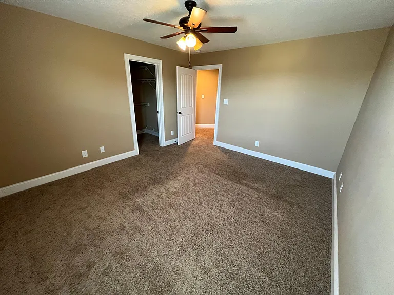 525 Larkspur Dr — Photo 20
