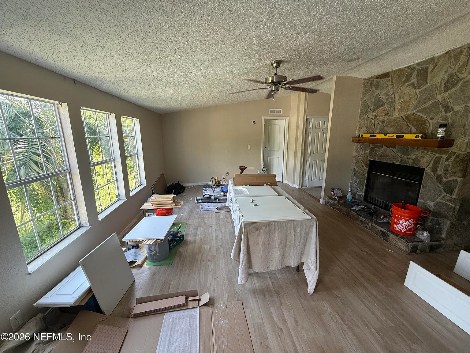 3 bed, 2.0 bath, 1512 sqft, $1,500 — Photo 3