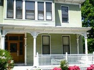6111 Walnut St, Pittsburgh, PA 15206