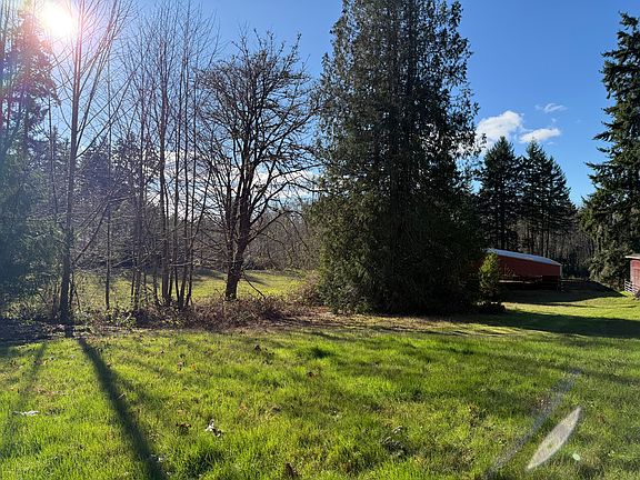 2nd image of 13801 Central Valley Rd NE