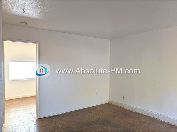 5th image of 9090 Elm Ave #C