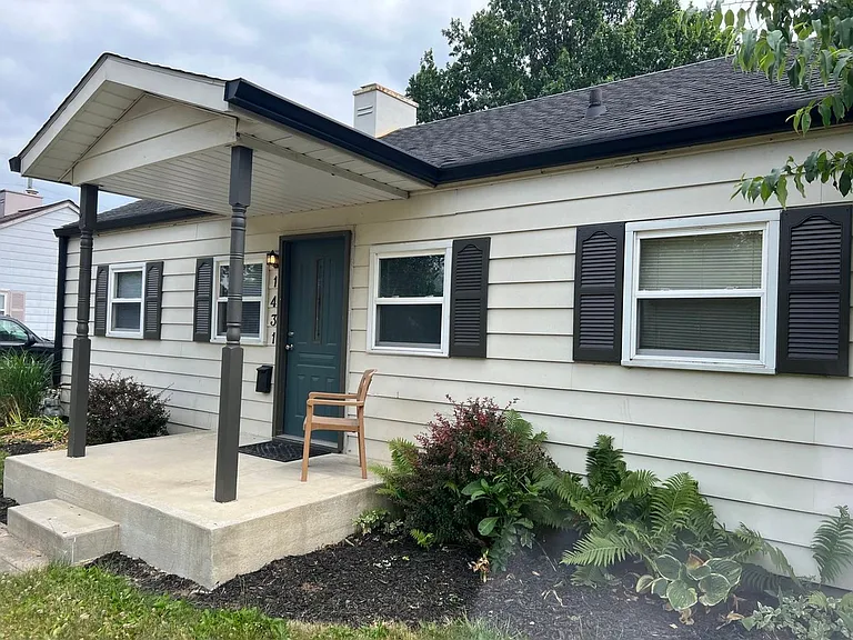 1431 Lincoln Dr — Photo 11