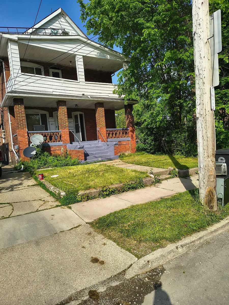 Building Photo - 959 Nathaniel Rd #2