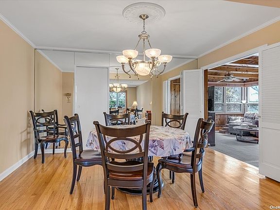 4th image of 1599 Lakeview Dr