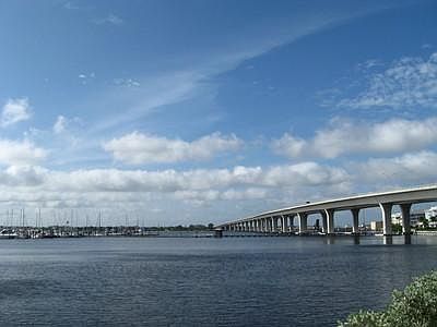 4th image of 715 NW Flagler Avenue #5-201