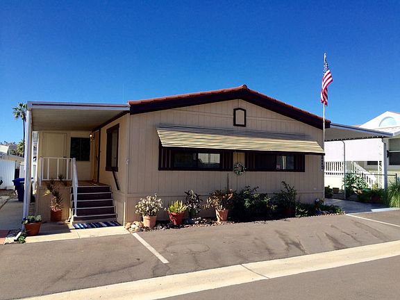 2nd image of 14048 Gardenia Ave