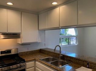 27 E J St, Encinitas, CA 92024