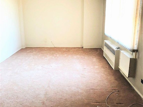 2nd image of 2475 W 16th St APT 16A