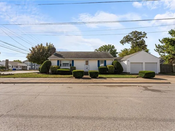 95 Federal St, Pawtucket, RI 02861