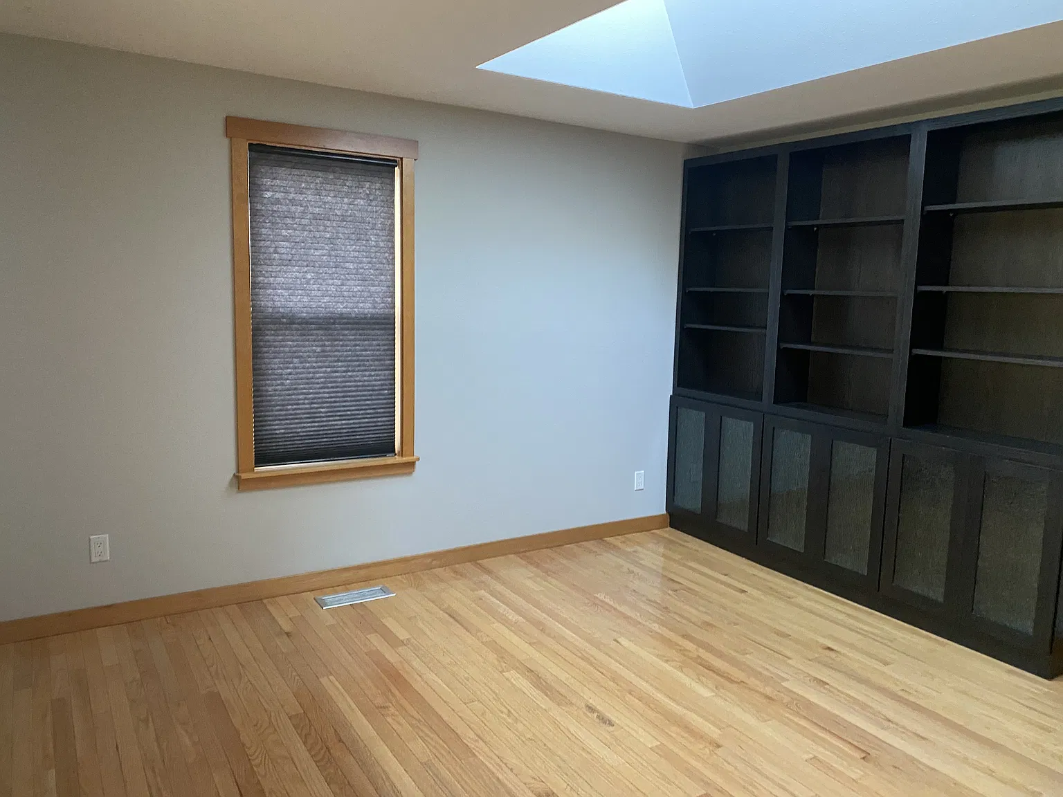 1112 Southwest 12th Street 568RYM - 568 — Photo 3