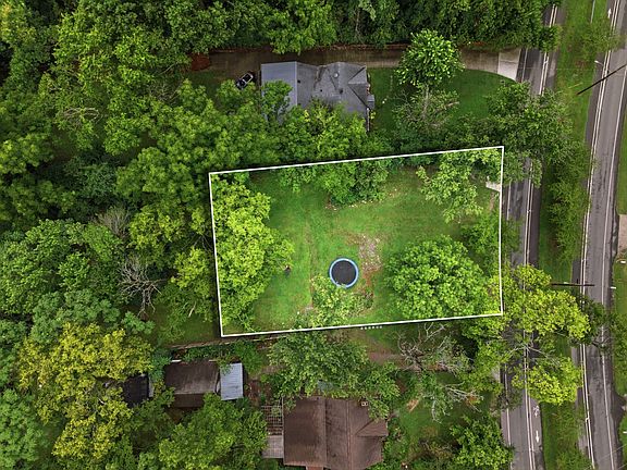5th image of 1521 Riverside Dr Lot A