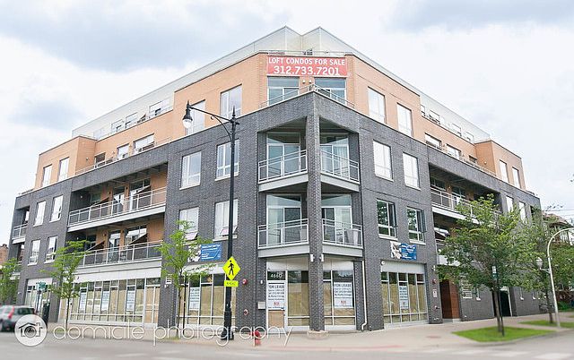 1st image of 3201 W Leland Ave APT 401