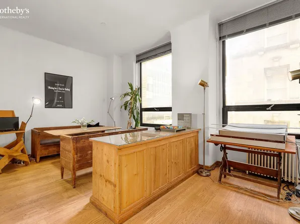 50 Pine Street image 13 of 13