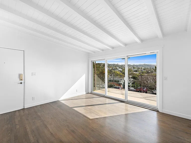 186 Cliff Dr — Photo 6