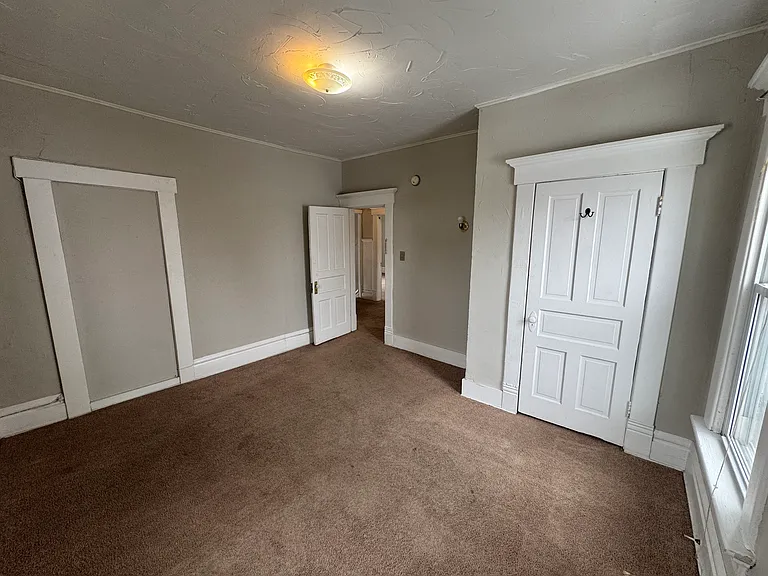 60 E Patterson Ave — Photo 27