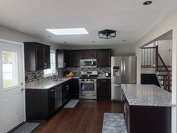 5th image of 10421 S Georgia Ln