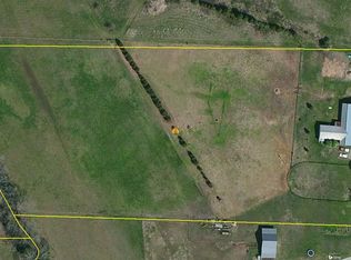 53 Lowry Ln, Chickamauga, GA 30707