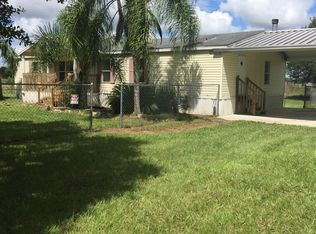 2102 E Knights Griffin Rd, Plant City, FL 33565