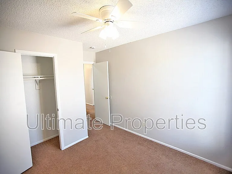 1803 W Barrow Dr — Photo 11