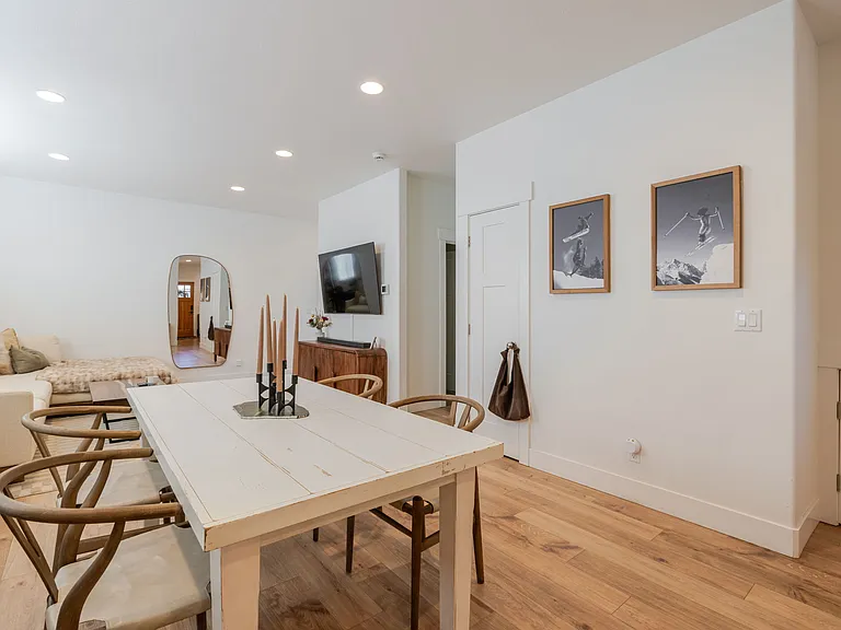 63121 De Haviland Ct — Photo 13