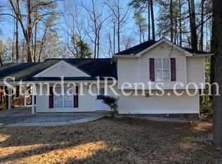 449 Fireleaf Way, Fairburn, GA 30213