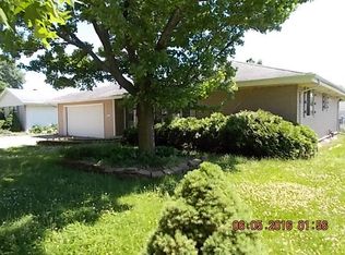 1325 Conde St, Janesville, WI 53546