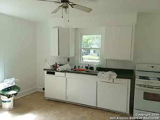4th image of 947 Chalmers Ave