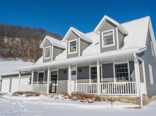 1753 Orchard Valley Rd, La Crescent, MN 55947