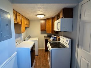 305 Lake St APT 2, Nicholasville, KY 40356