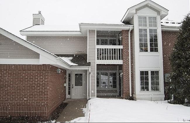 1st image of 8909 Woodbridge Dr #8909