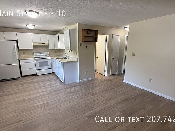 4th image of 355 Main St APT 10